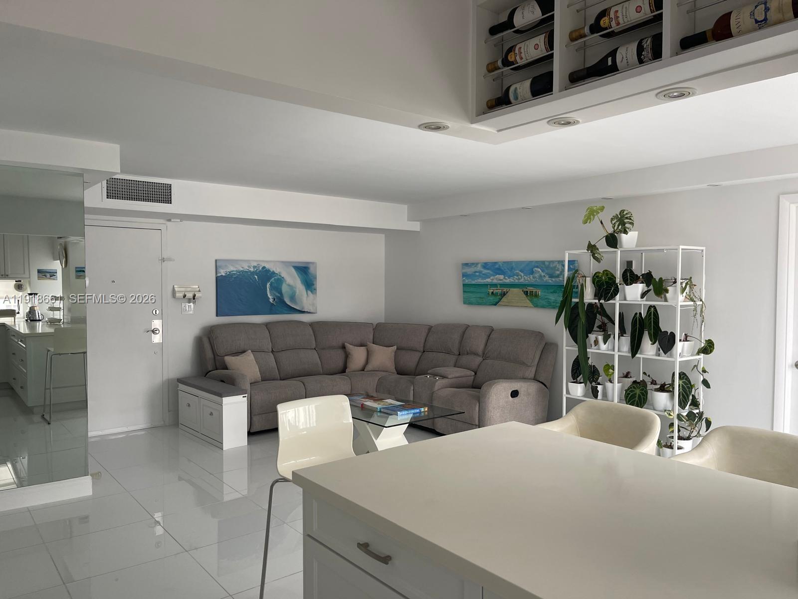 16909 N Bay Rd #716 thumbnail 4